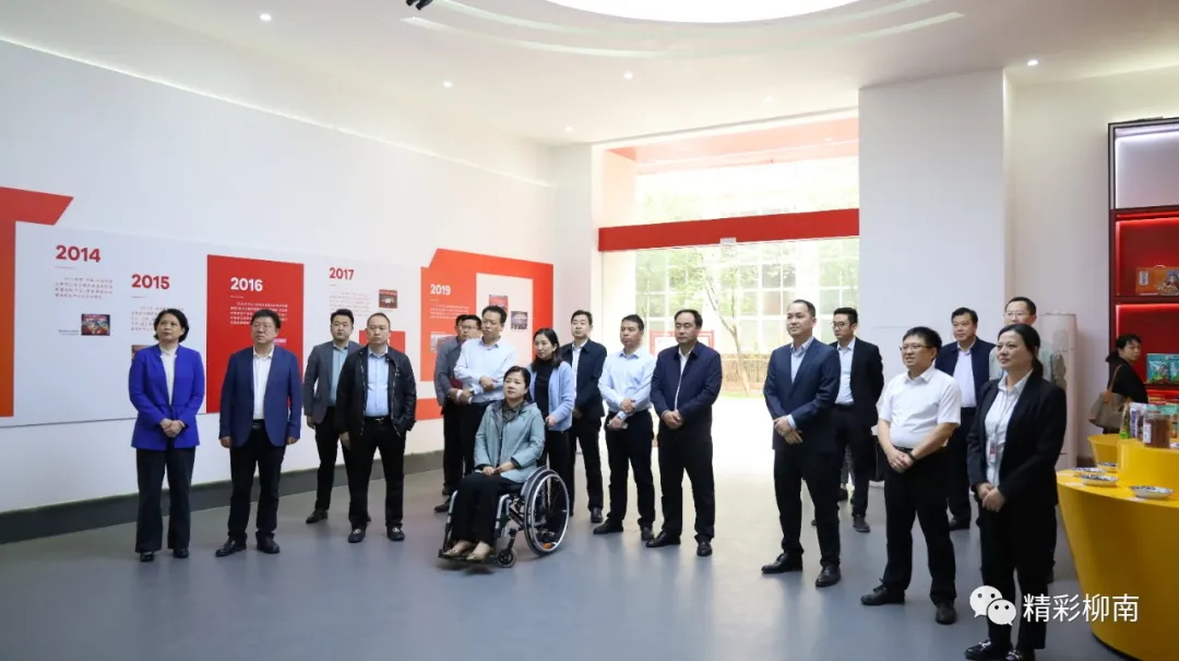 甘肅定西市考察團(tuán)到柳南區(qū)考察螺螄粉產(chǎn)業(yè)發(fā)展，并參觀由立標(biāo)展覽布展的螺螄粉文化館